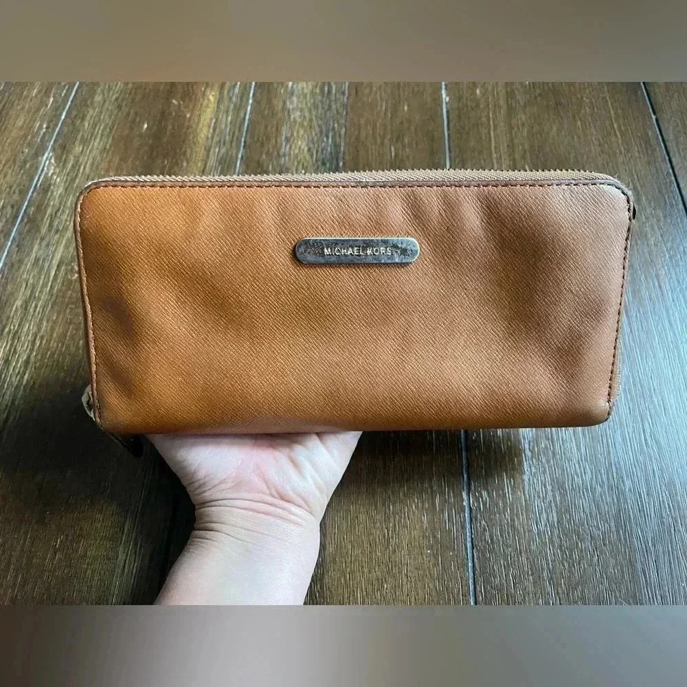 Michael Kors zip around wallet